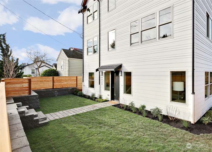 Deck repair Bellevue Kirkland